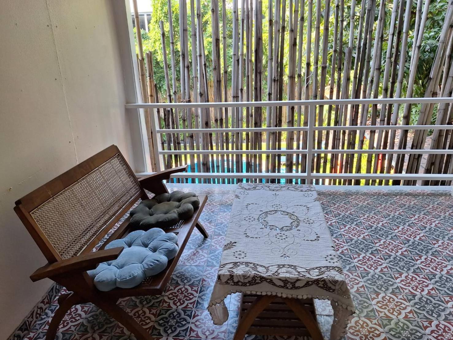 The Commonroom Cnx Chiang Mai Exterior foto