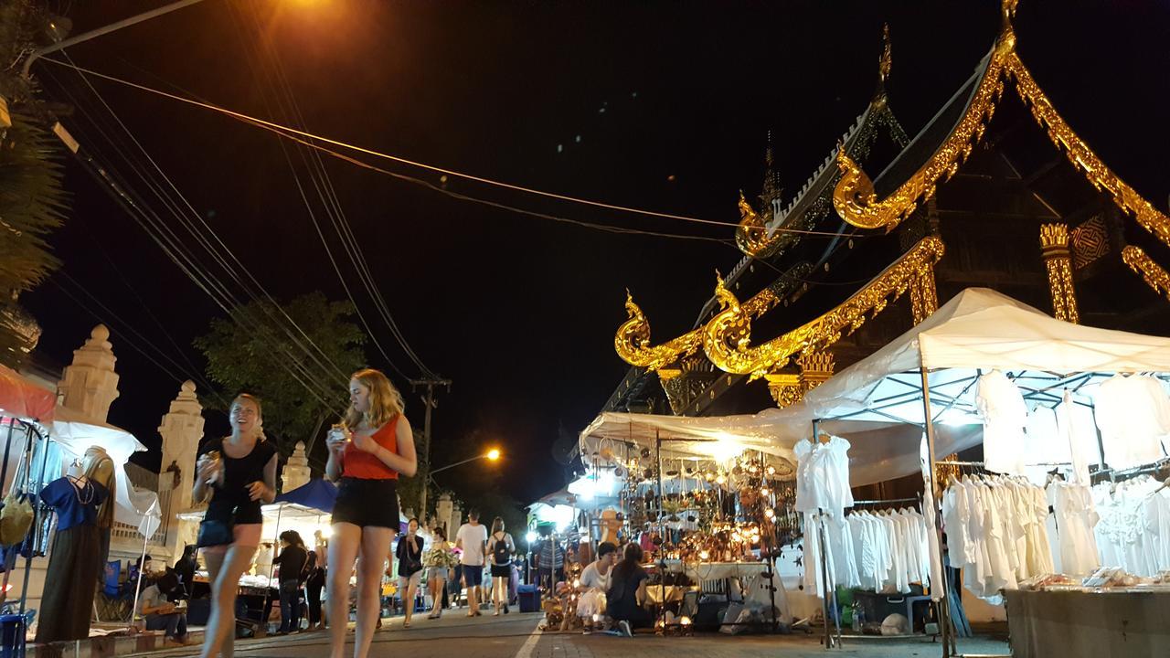 The Commonroom Cnx Chiang Mai Exterior foto