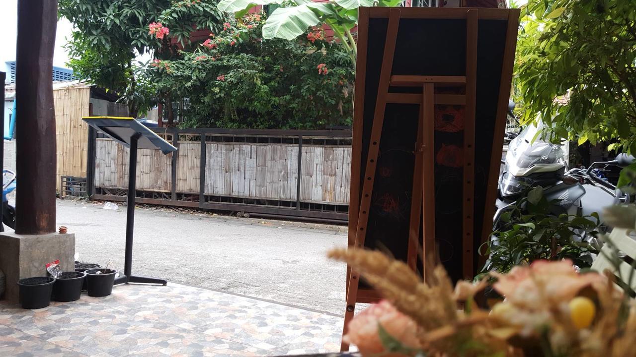 The Commonroom Cnx Chiang Mai Exterior foto
