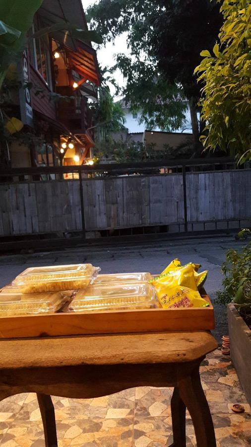 The Commonroom Cnx Chiang Mai Exterior foto